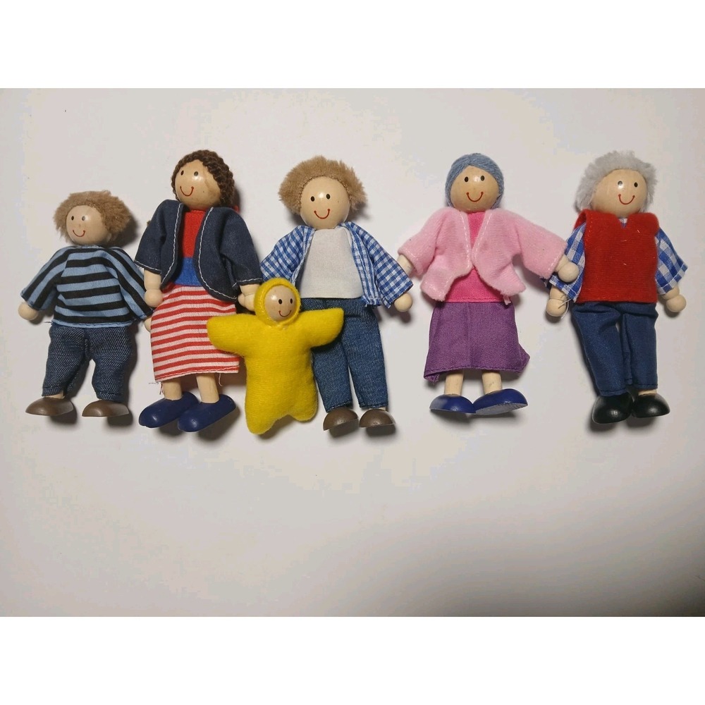 Melissa & Doug Wooden Doll - Set Of 6